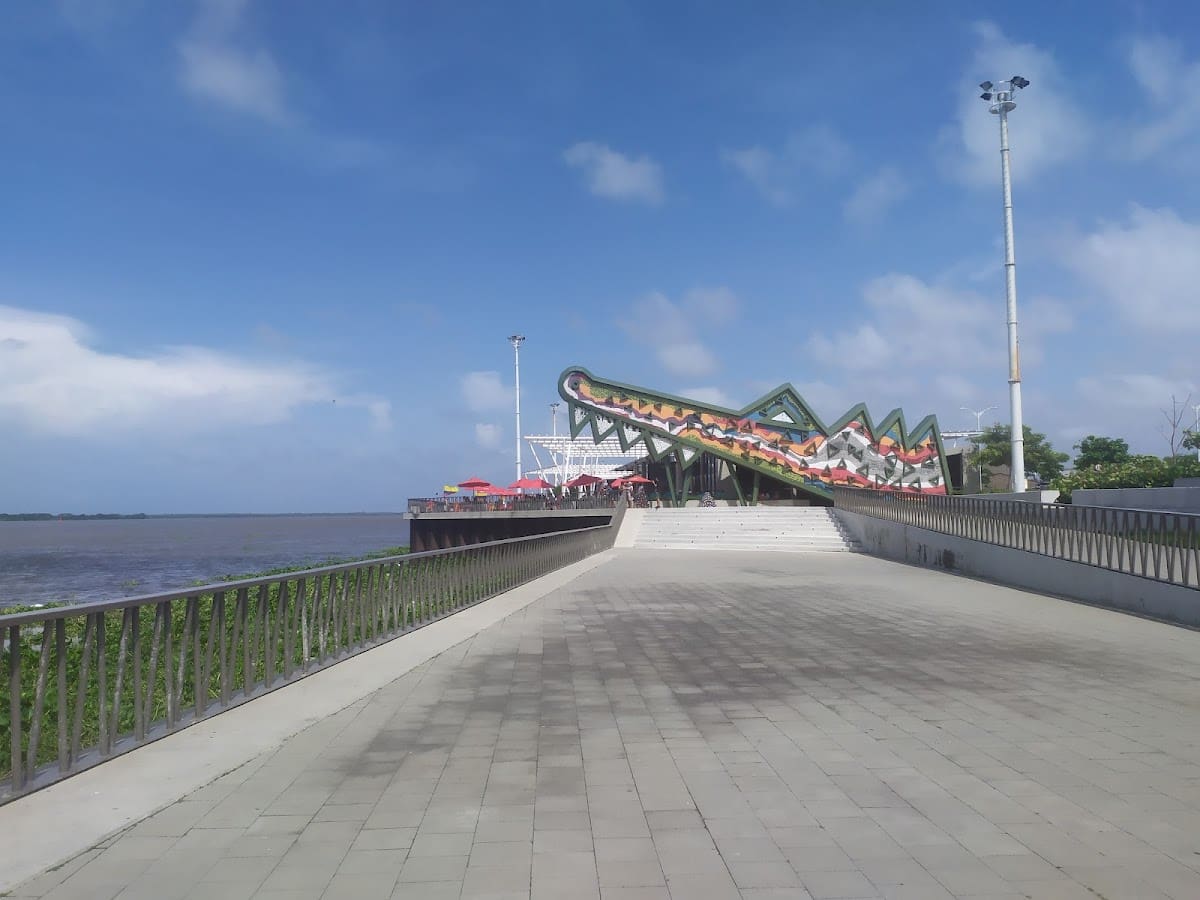 Great Malecon of the River Gastronomic Sector